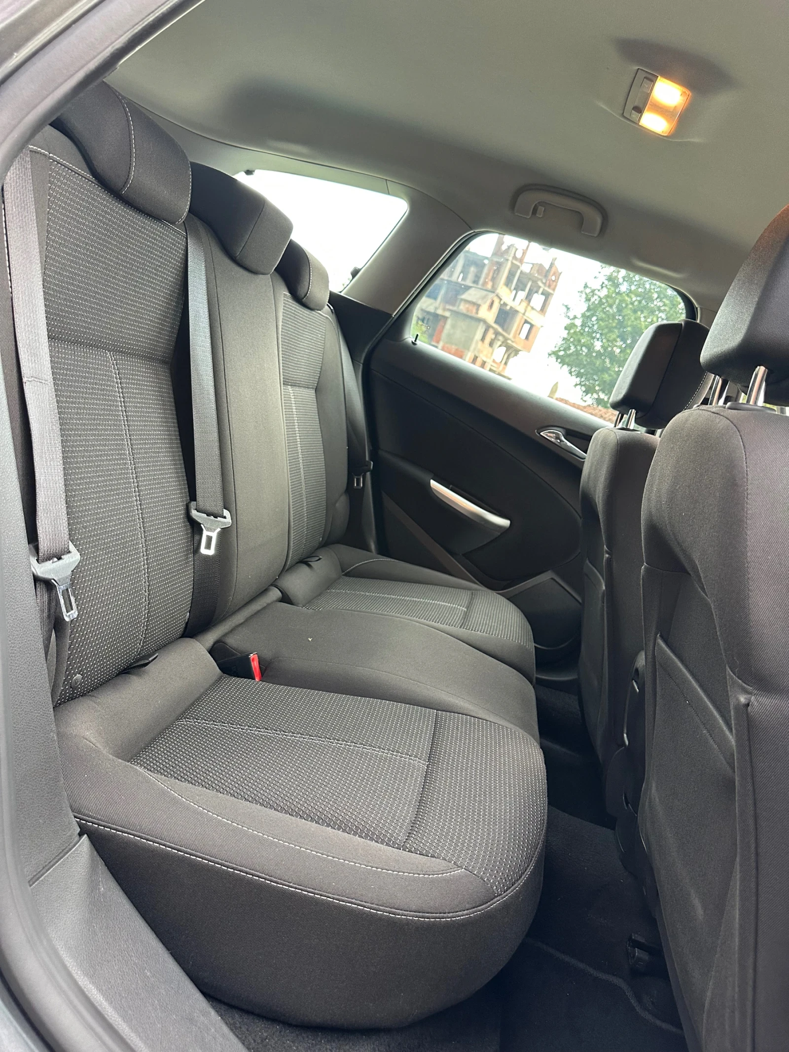 Opel Astra COSMO 2.0CDTI 160ks EURO5 | Mobile.bg — изображение 14
