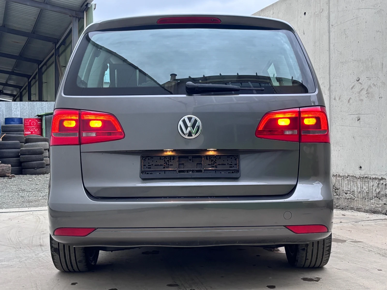 VW Touran 7 Местен - изображение 5