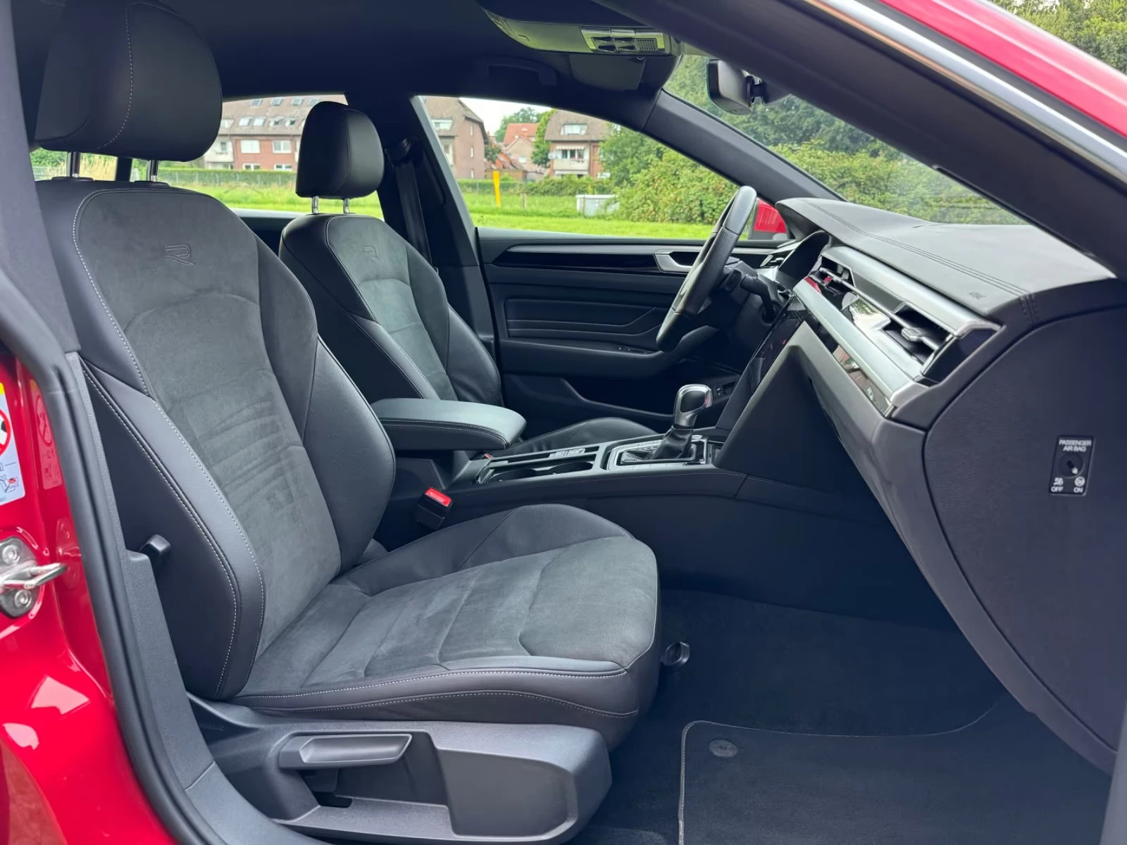 VW Arteon PHEV/R-LINE/218HP/MASSAGE/ACC/CARPLAY/KLESS/905f | Mobile.bg   13