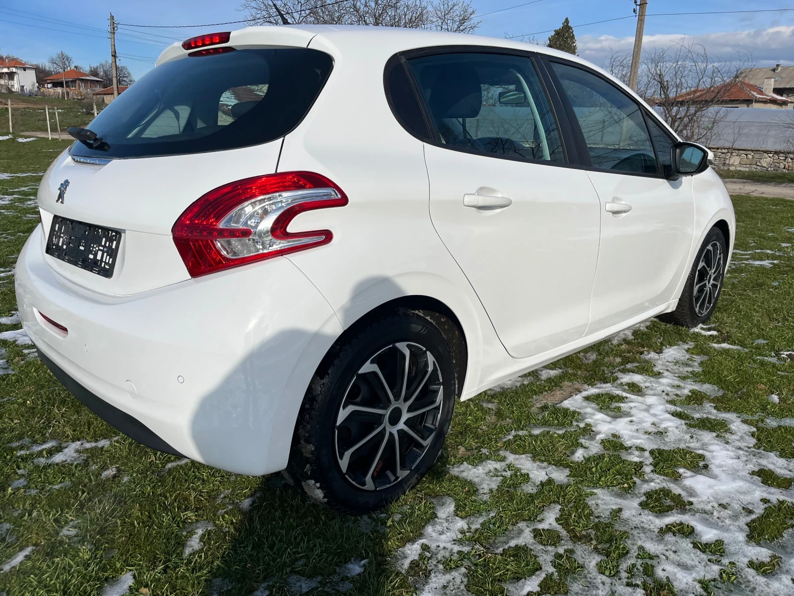Peugeot 208 | Mobile.bg � ����������� 3