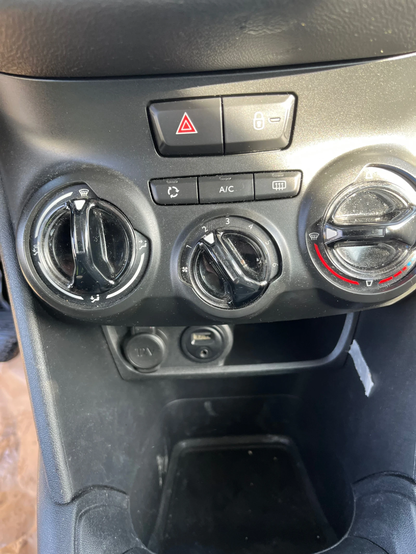 Peugeot 208 | Mobile.bg � ����������� 11