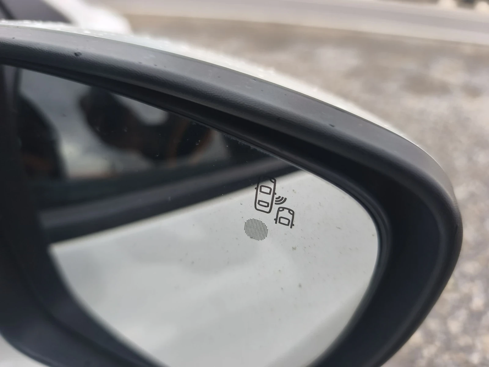 Nissan Micra Keyless Camera 360  Bose  - изображение 7