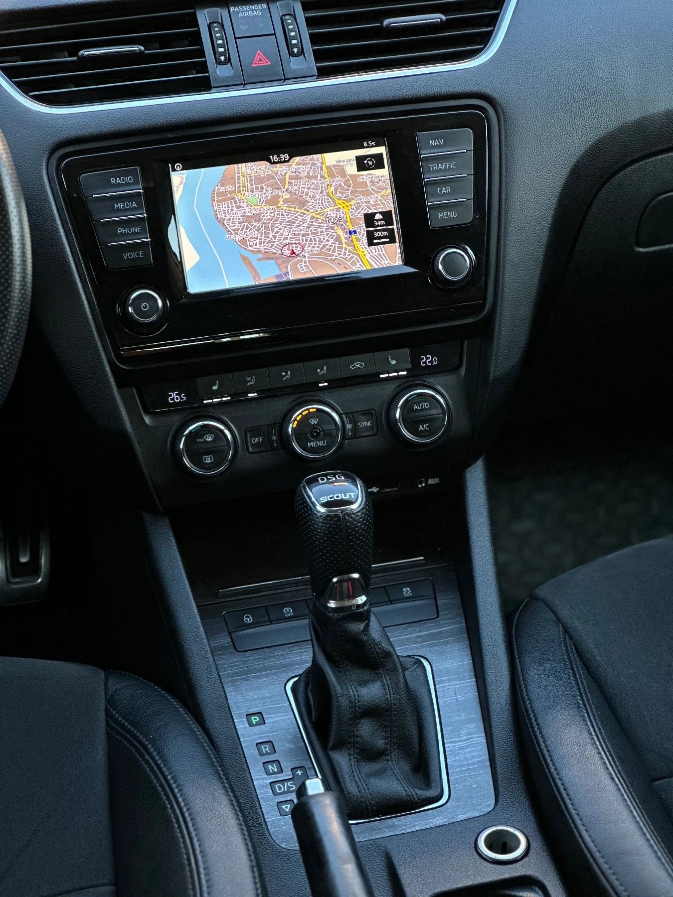 Skoda Octavia SCOUT/4�4/������/��������/Distronic/FULL/MAXX/LED/ | Mobile.bg � ����������� 11