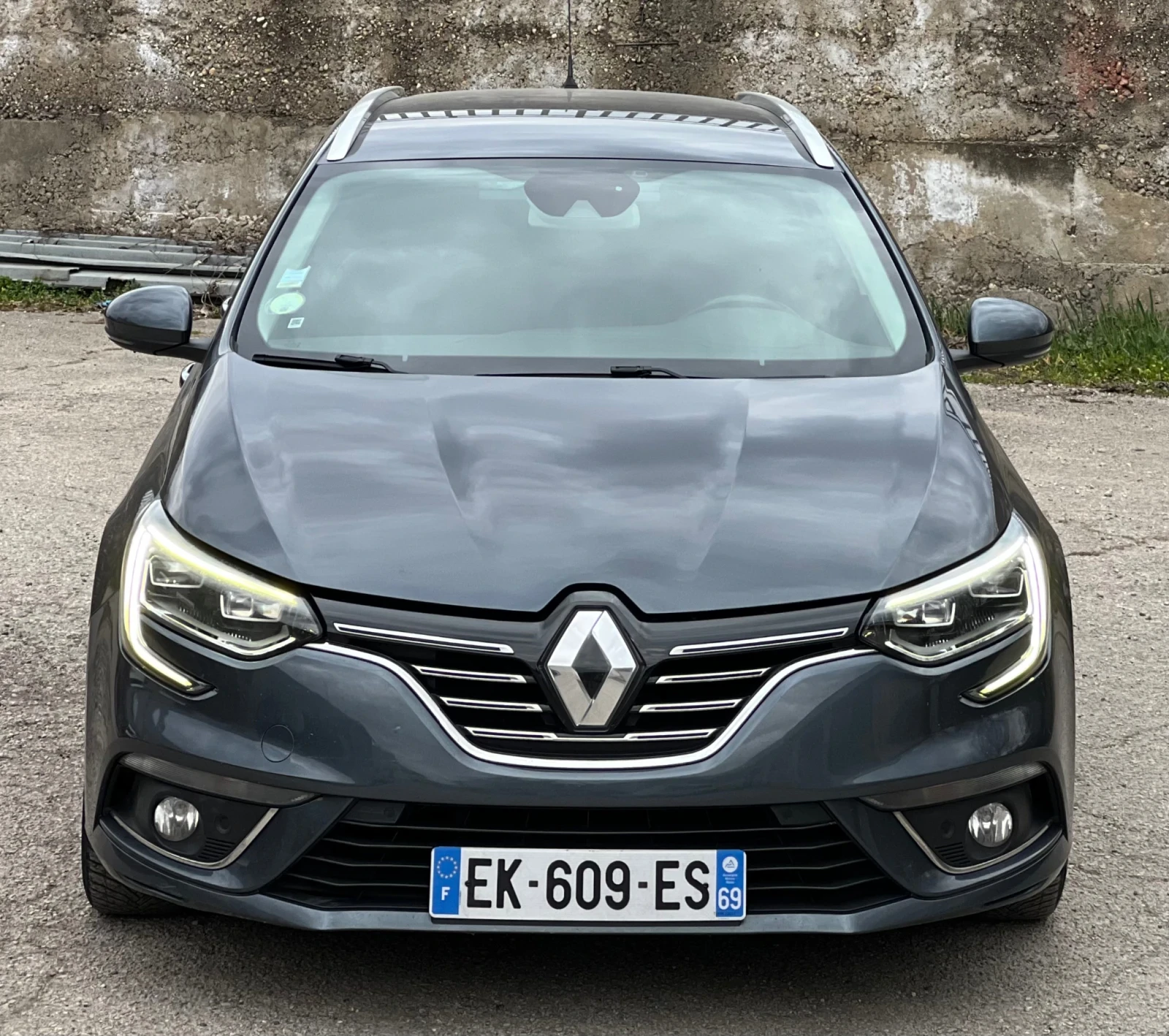 Renault Megane 1.5DCI NAVI KAMERA , снимка 2 - Автомобили и джипове - 53892245