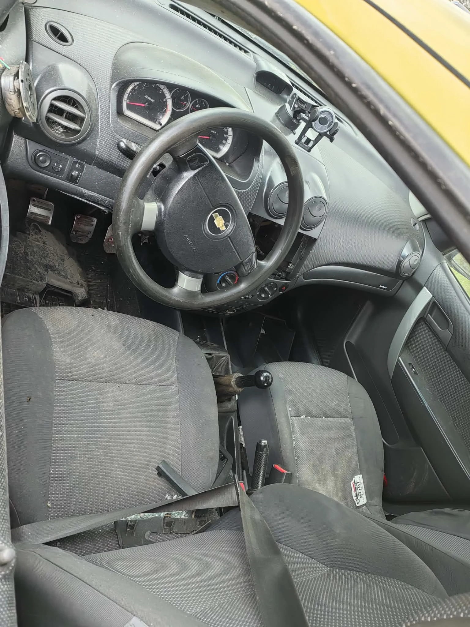 Chevrolet Aveo, снимка 5 - Автомобили и джипове - 54092538