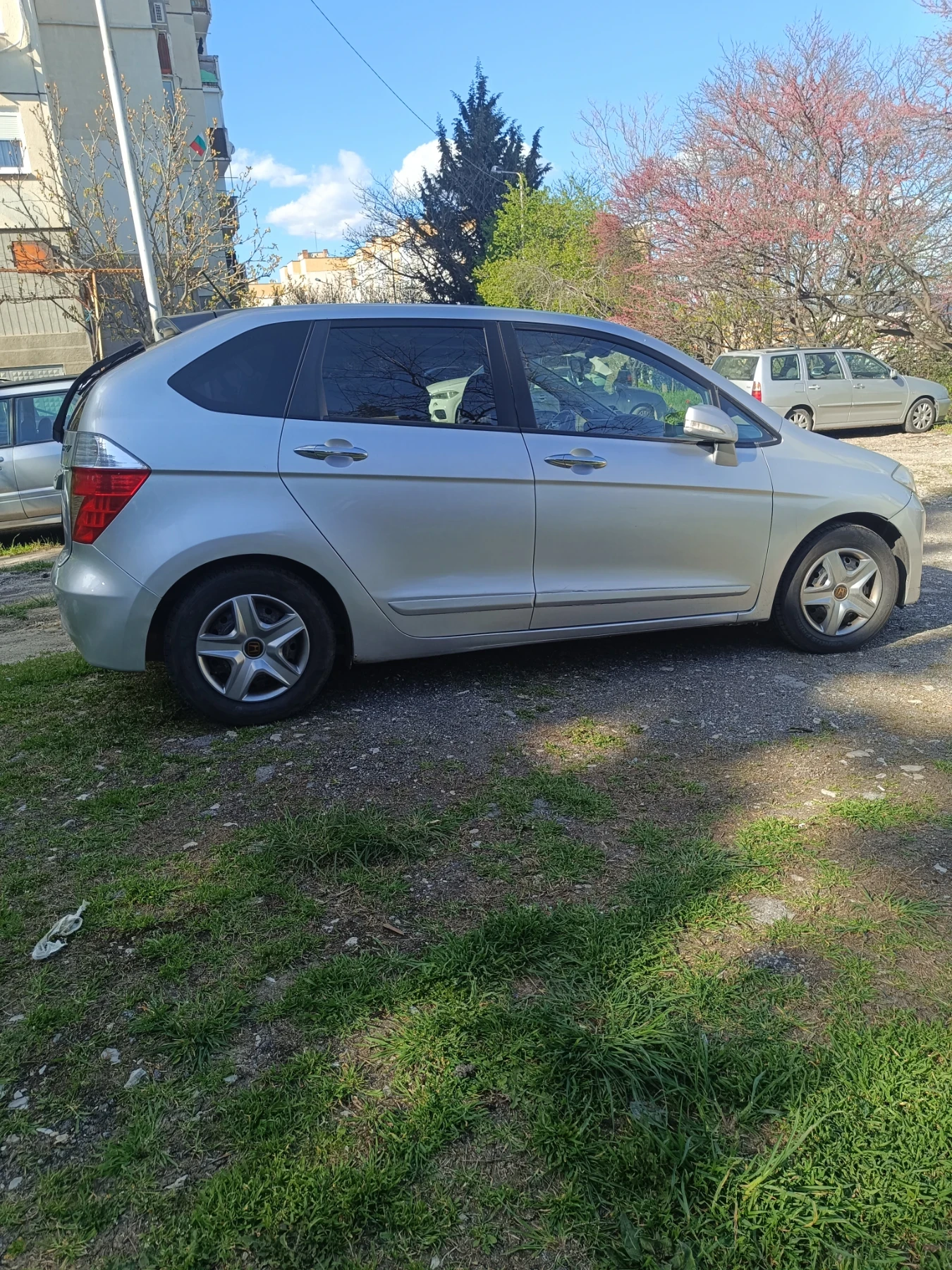 Honda Fr-v, снимка 12 - Автомобили и джипове - 54230306