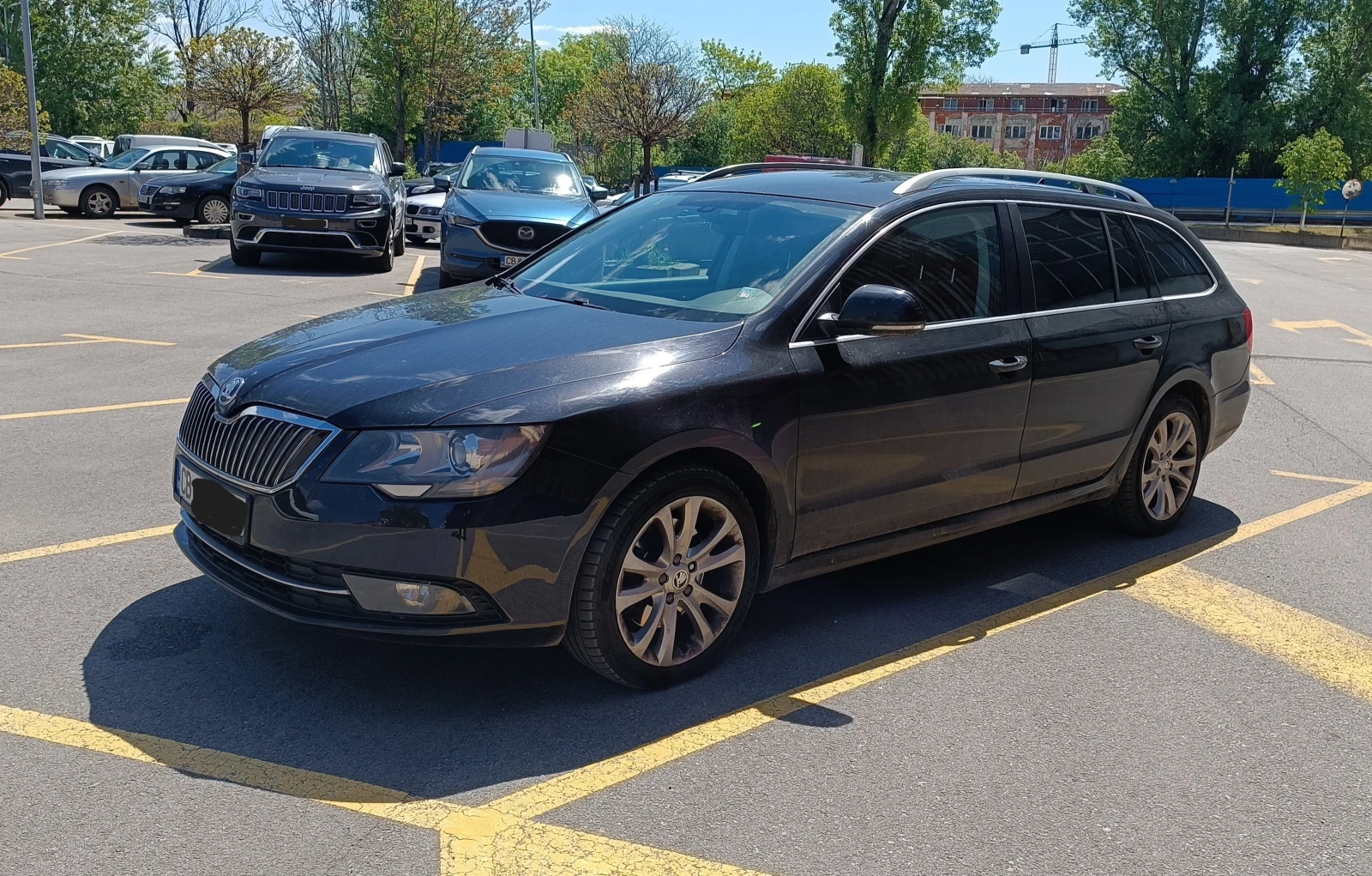 Skoda Superb, снимка 2 - Автомобили и джипове - 54409417