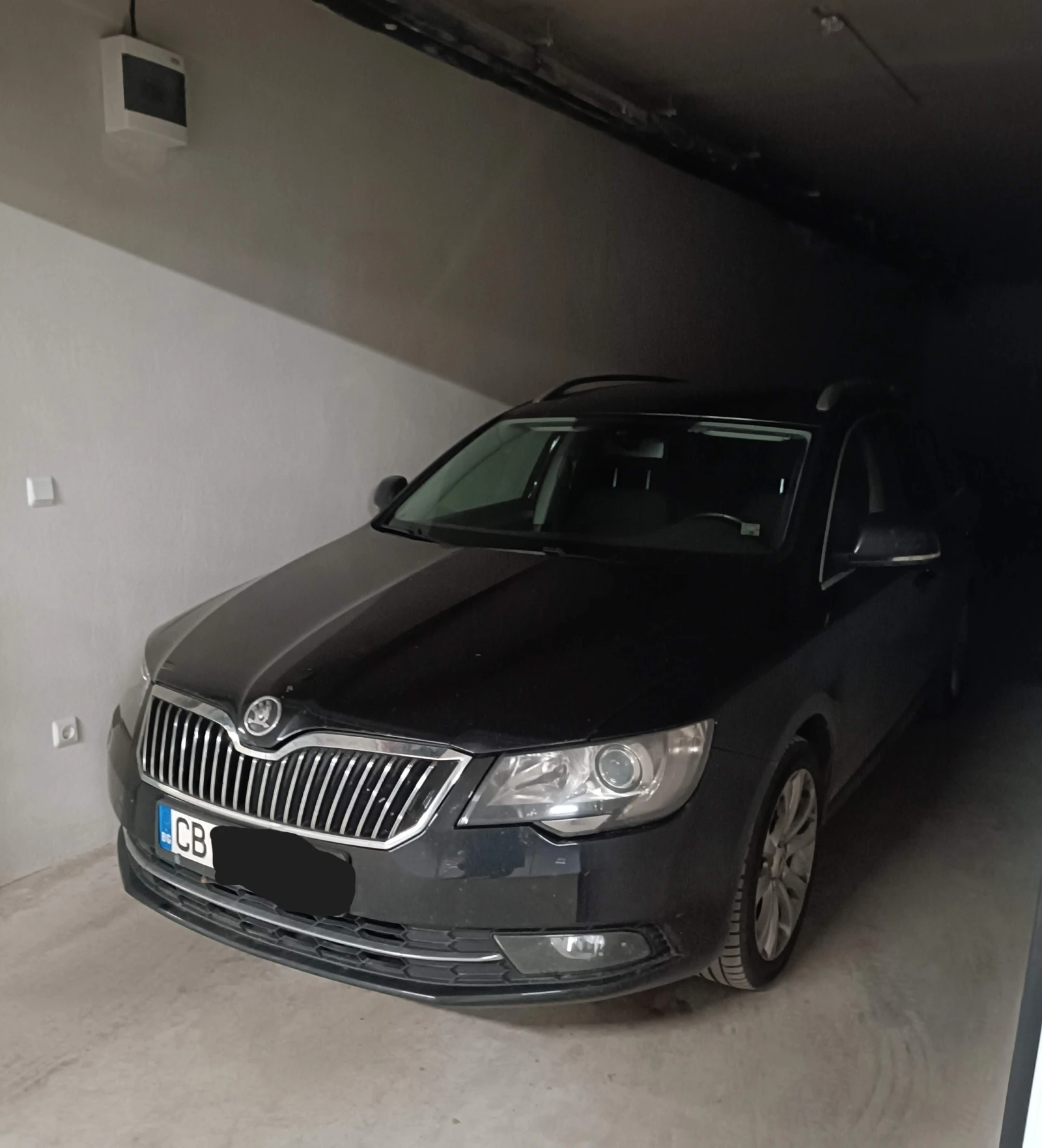 Skoda Superb, снимка 8 - Автомобили и джипове - 54409417