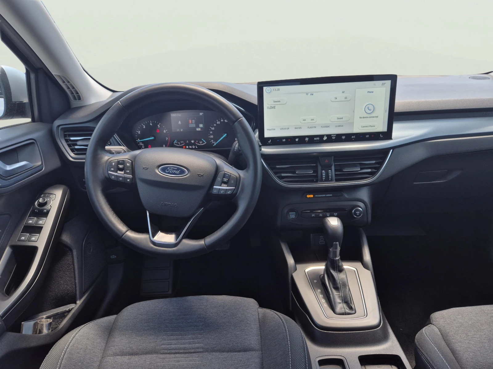 Ford Focus 1.0 EcoBoost, снимка 11 - Автомобили и джипове - 54950004