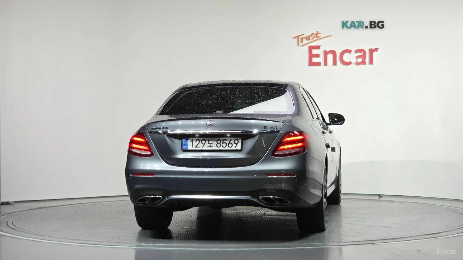 Mercedes-Benz E 43 AMG * 4MATIC+ * ПОДГРЕВ* ОБДУХВАНЕ* ПАНОРАМА* BURMESTE, снимка 4 - Автомобили и джипове - 55027637