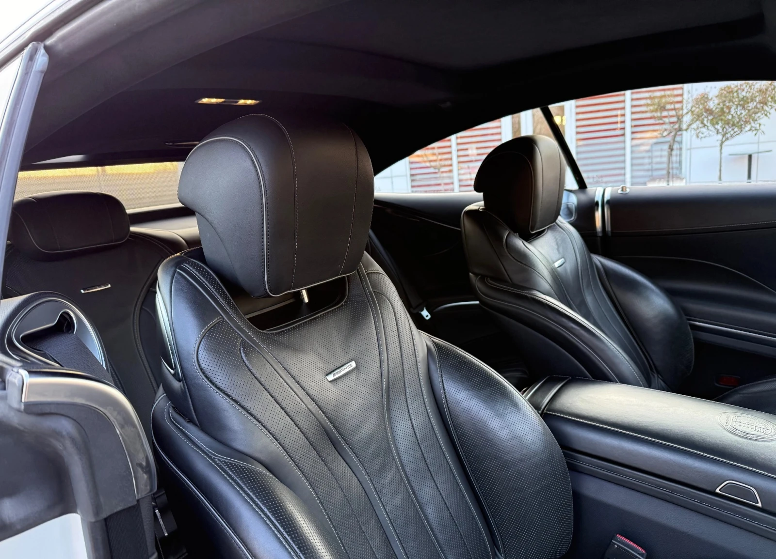 Mercedes-Benz S 63 AMG Coupe 4MATIC, снимка 6 - Автомобили и джипове - 55221631