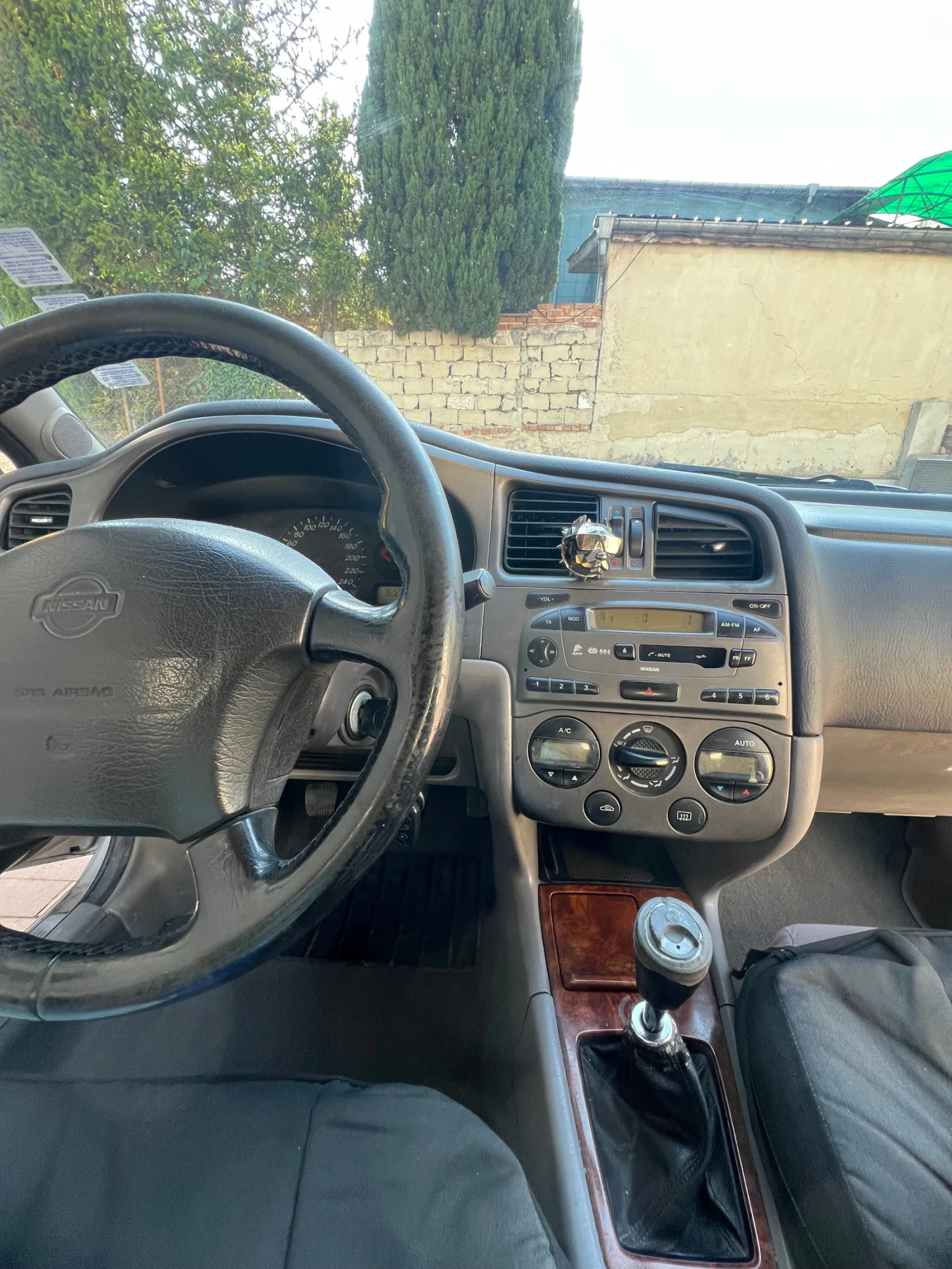 Nissan Primera, снимка 6 - Автомобили и джипове - 55664656