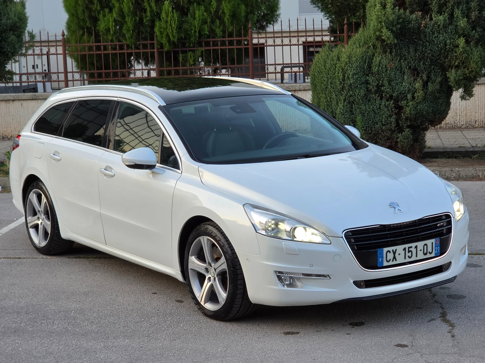 Peugeot 508 GT 2.2HDI * KOЖА * НАВИ * ПАНОРАМА * ЛИЗИНГ * , снимка 3 - Автомобили и джипове - 56154419