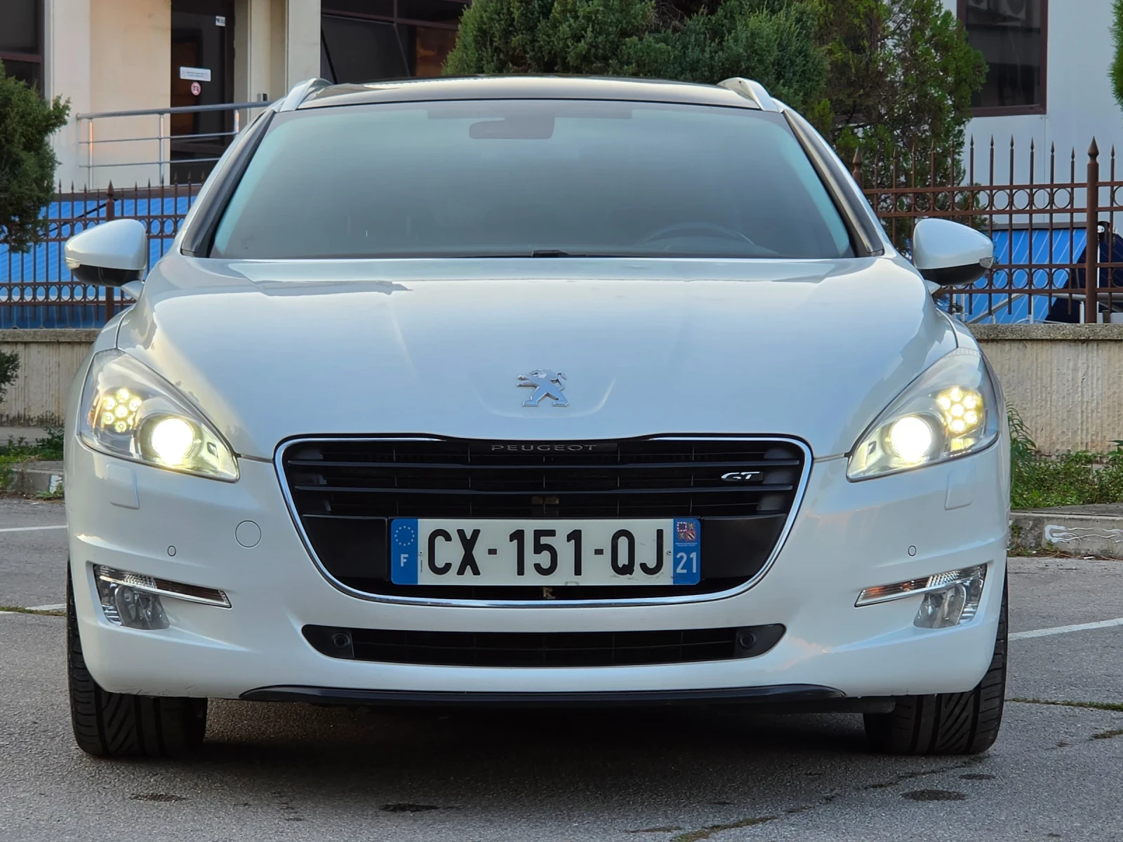 Peugeot 508 GT 2.2HDI * KOЖА * НАВИ * ПАНОРАМА * ЛИЗИНГ * , снимка 2 - Автомобили и джипове - 56154419
