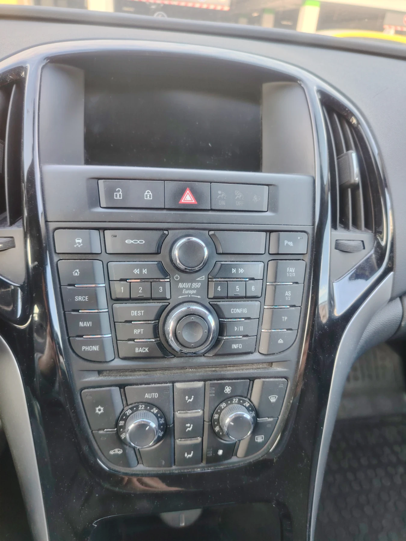 Opel Astra J, снимка 7 - Автомобили и джипове - 56242576