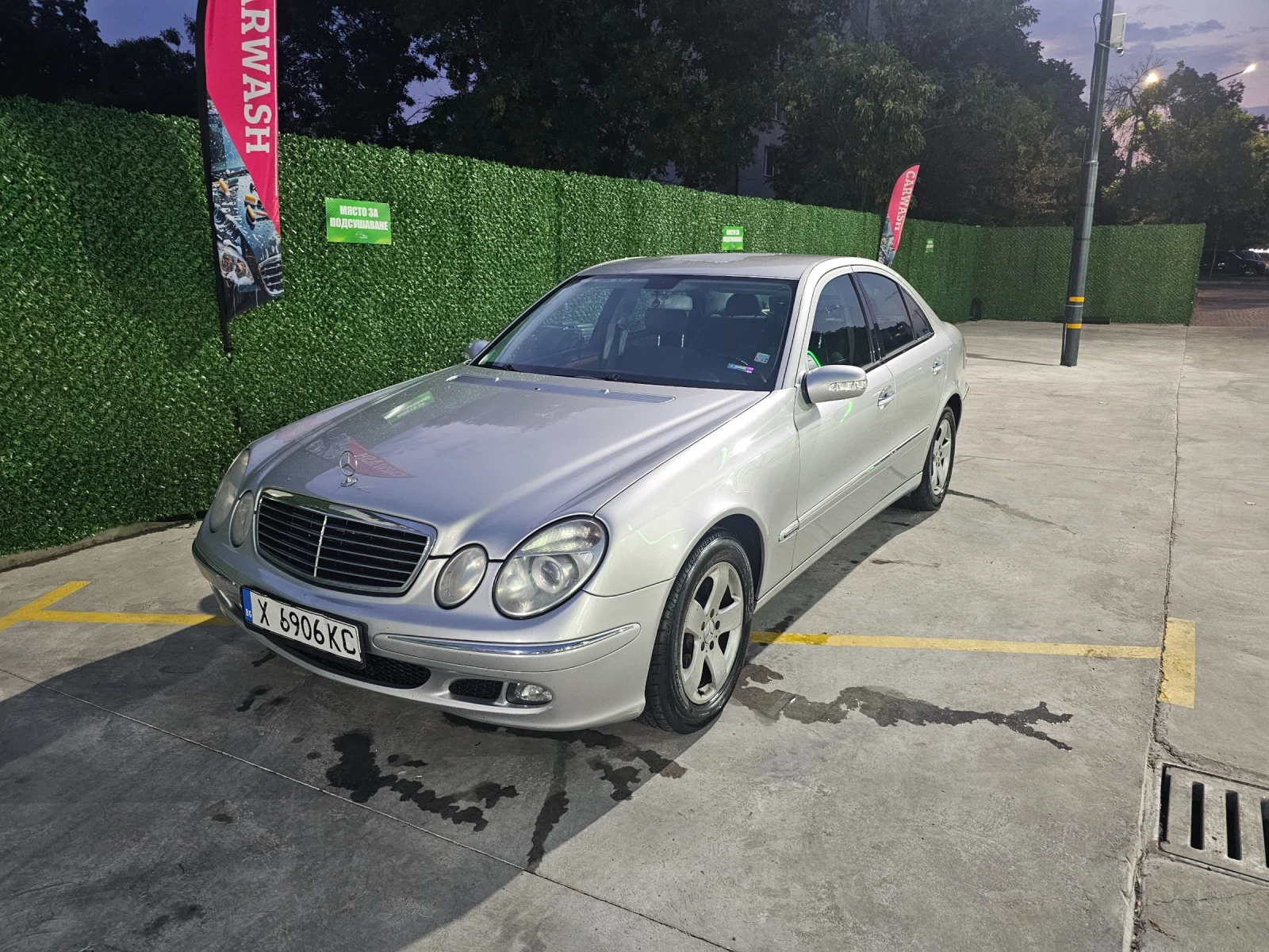 Mercedes-Benz E 280