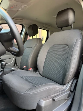 Dacia Duster 1.6i-LPG  Пълна Сервизна История в DACIA!!, снимка 7