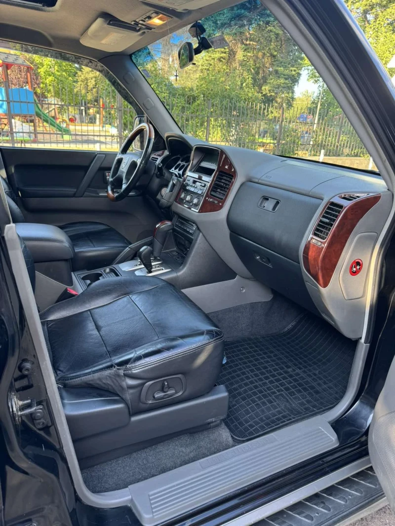 Mitsubishi Pajero 3.2 did, снимка 6 - Автомобили и джипове - 47392321