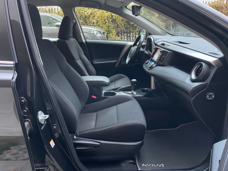 Toyota Rav4 2.5 Hybrid Executive- в Гаранция, снимка 15 - Автомобили и джипове - 52323578