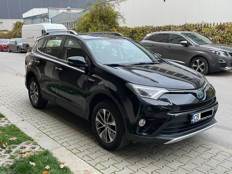 Toyota Rav4 2.5 Hybrid Executive- в Гаранция, снимка 2 - Автомобили и джипове - 52323578