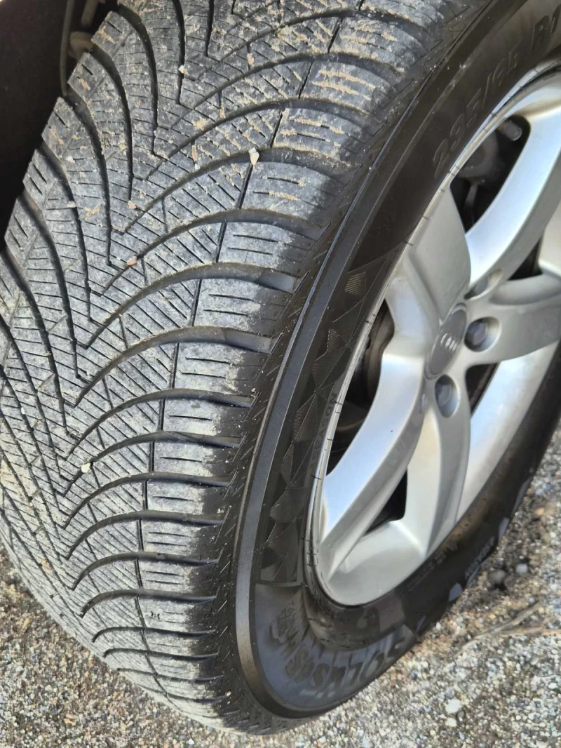 Audi Q5 3.0TDI Quattro. РЕГИСТРИРАНА! Пълно каско!, снимка 6 - Автомобили и джипове - 52574062