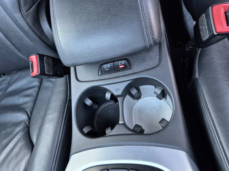 Audi Q5 3.0TDI Quattro. РЕГИСТРИРАНА! Пълно каско!, снимка 10 - Автомобили и джипове - 52574062