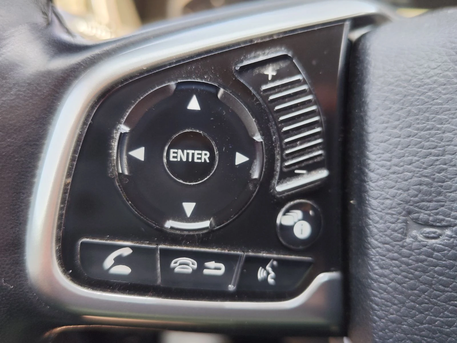 Honda Cr-v 1.5 Turbo Touring, AWD | Mobile.bg   11