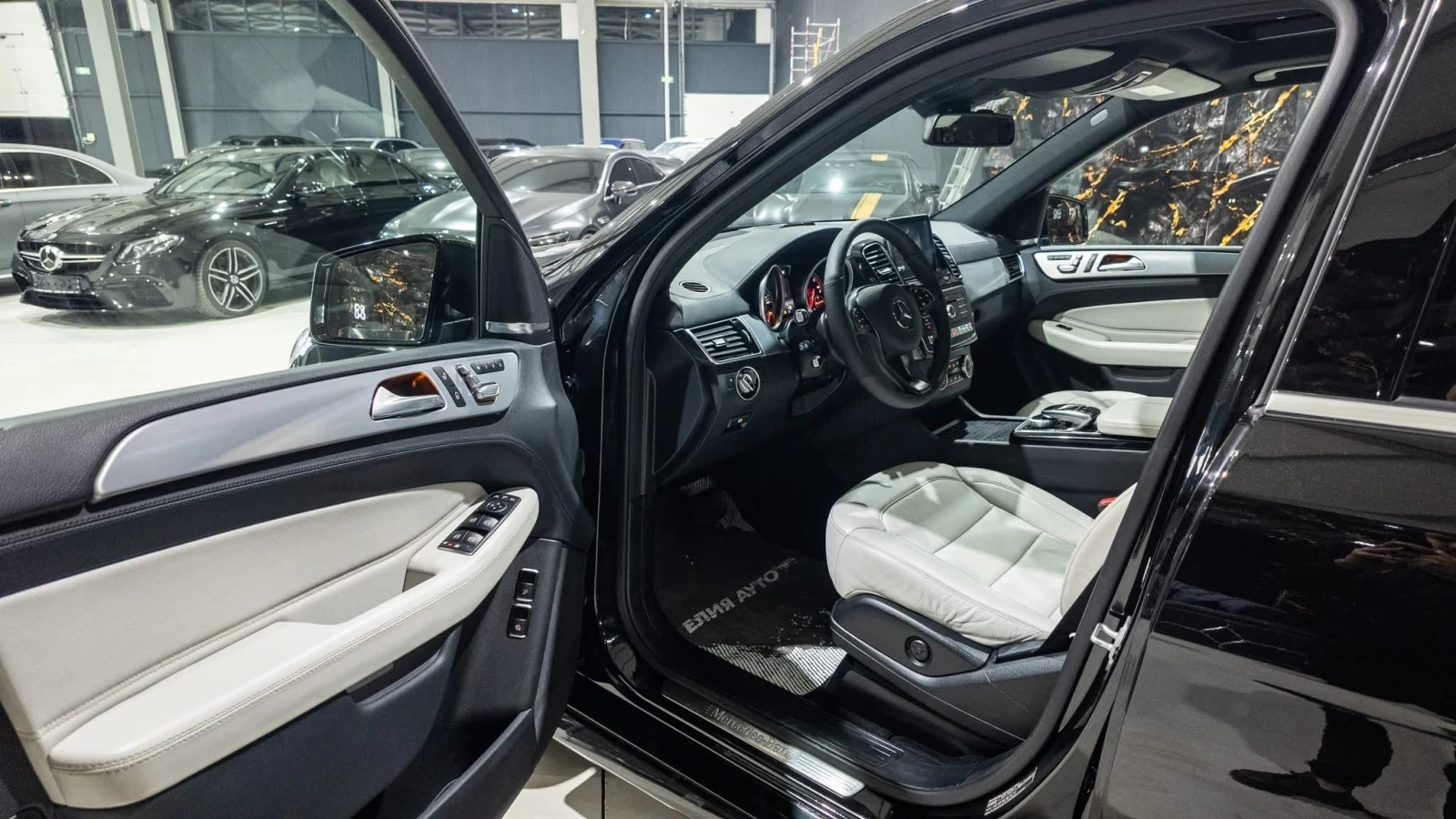 Mercedes-Benz GLE 350 D FULL AMG LINE   100% | Mobile.bg   11