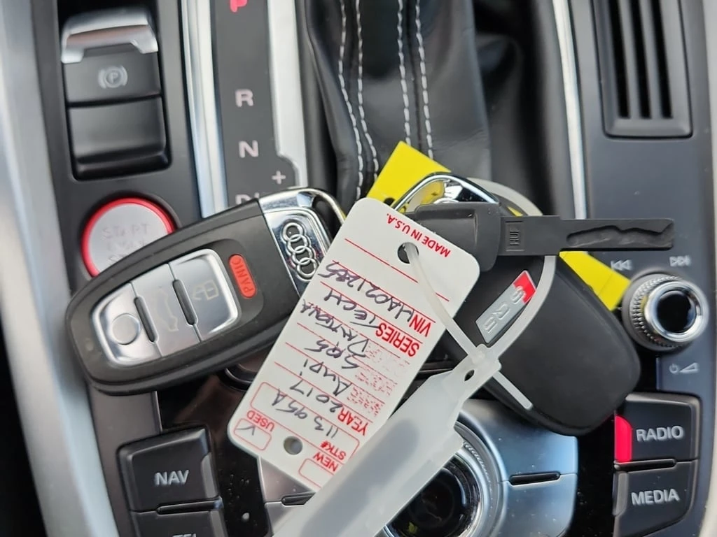 Audi SQ5 * 3.0T TECHNIK * CARFAX * БЕЗ ПЪРВОНАЧАЛНА ВНОСКА - изображение 6