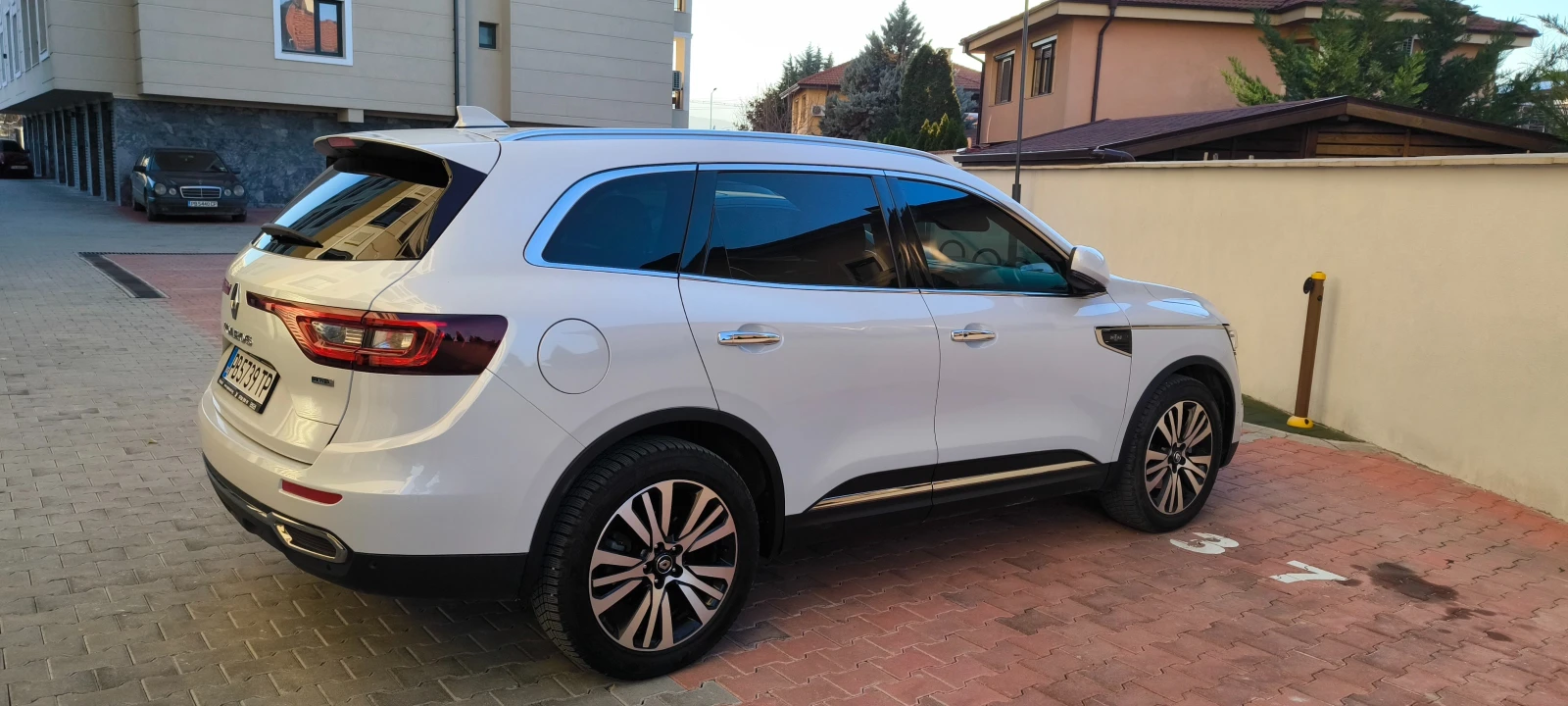 Renault Koleos Initiale Paris 4WD X-Tronic 175 �.� | Mobile.bg � ����������� 2