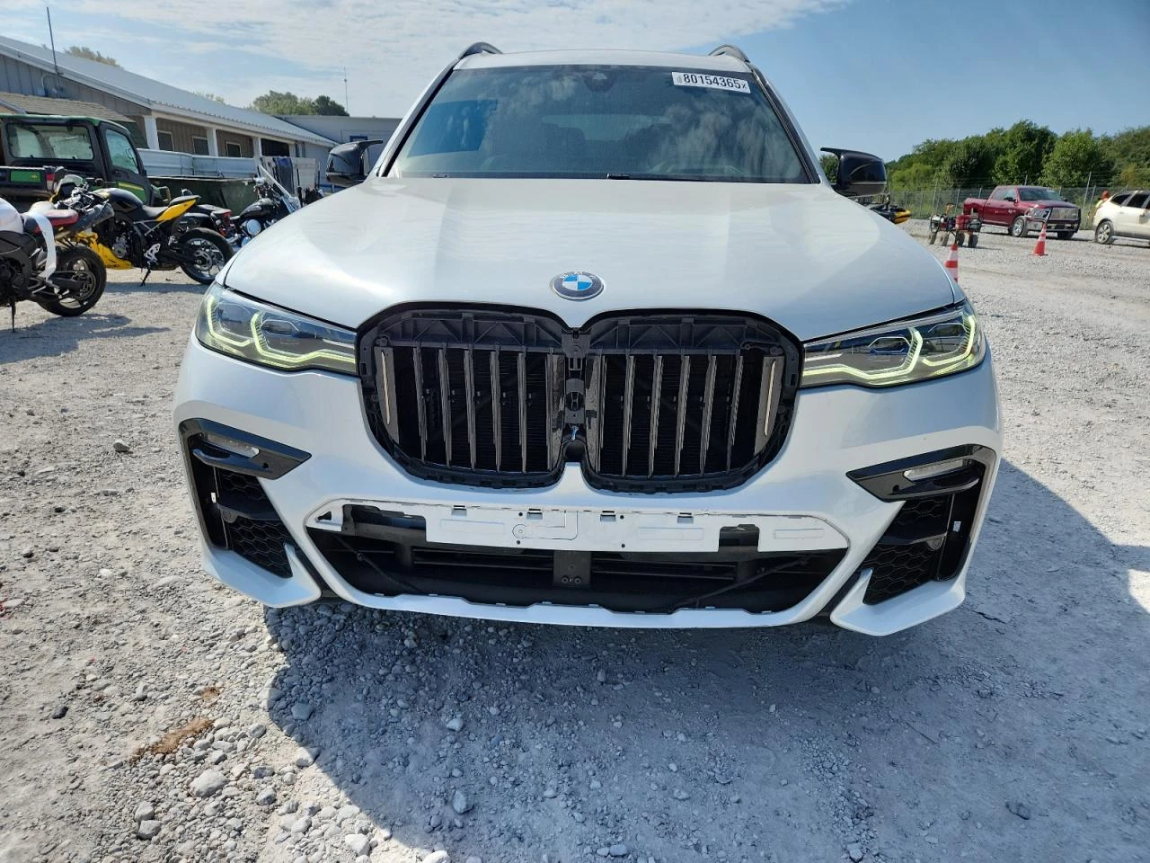 BMW X7 M50i - изображение 5