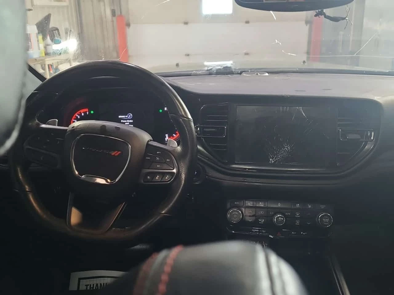 Dodge Durango * R/T* ДИСТРОНИК* ПОДГРЕВ/ОБДУХВАНЕ* , снимка 10 - Автомобили и джипове - 53998537