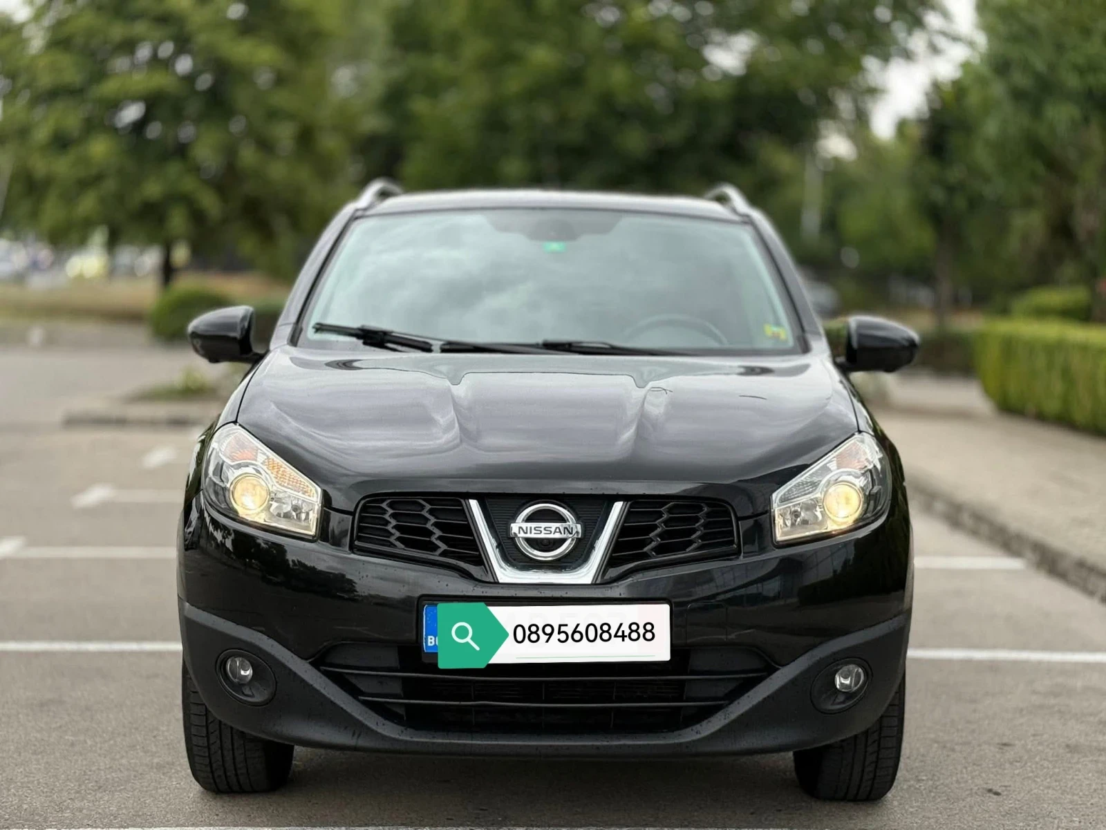 Nissan Qashqai 2.0, снимка 3 - Автомобили и джипове - 54083876