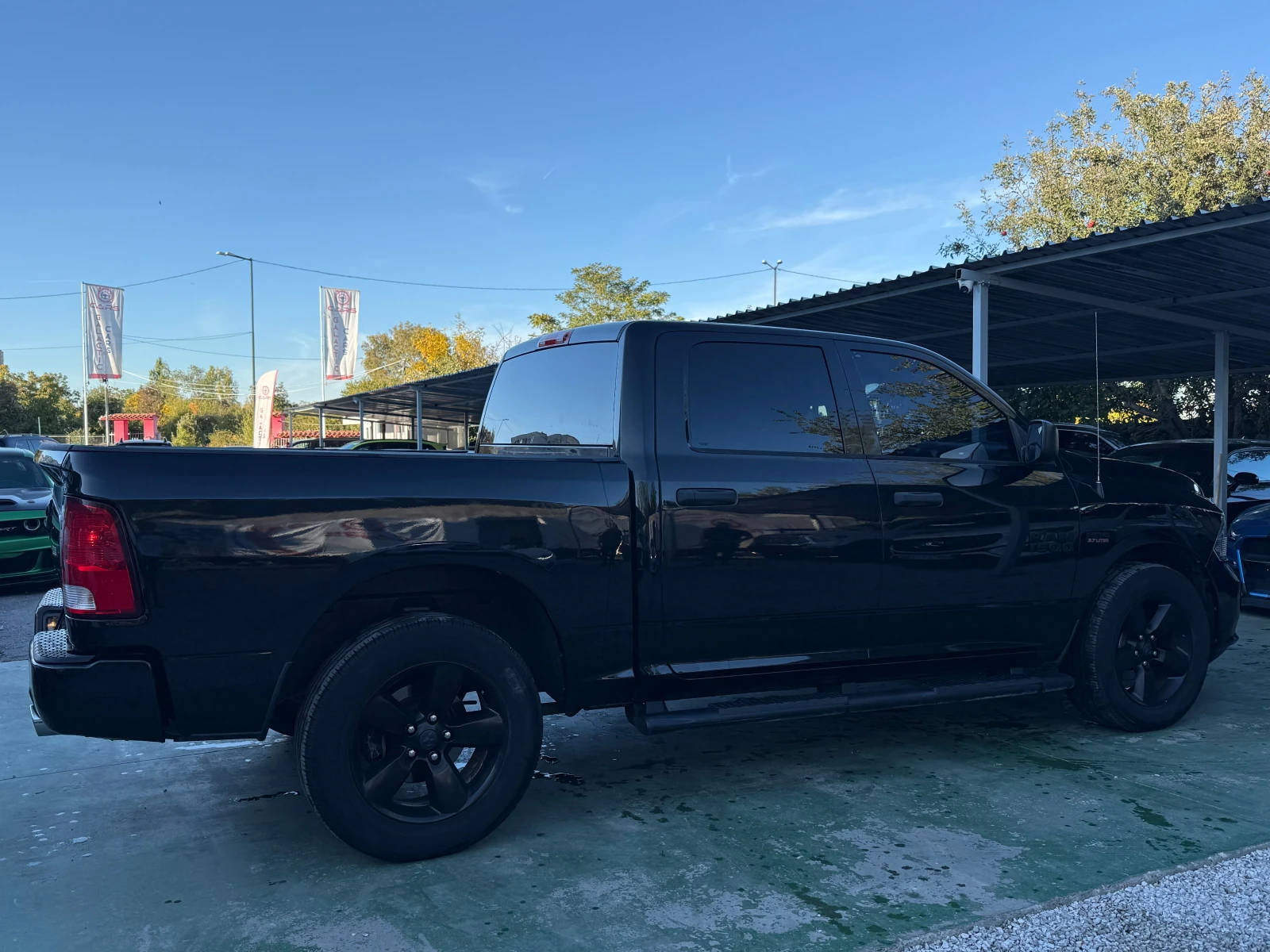 Dodge RAM 1500 TRADESMAN, снимка 4 - Автомобили и джипове - 56454313