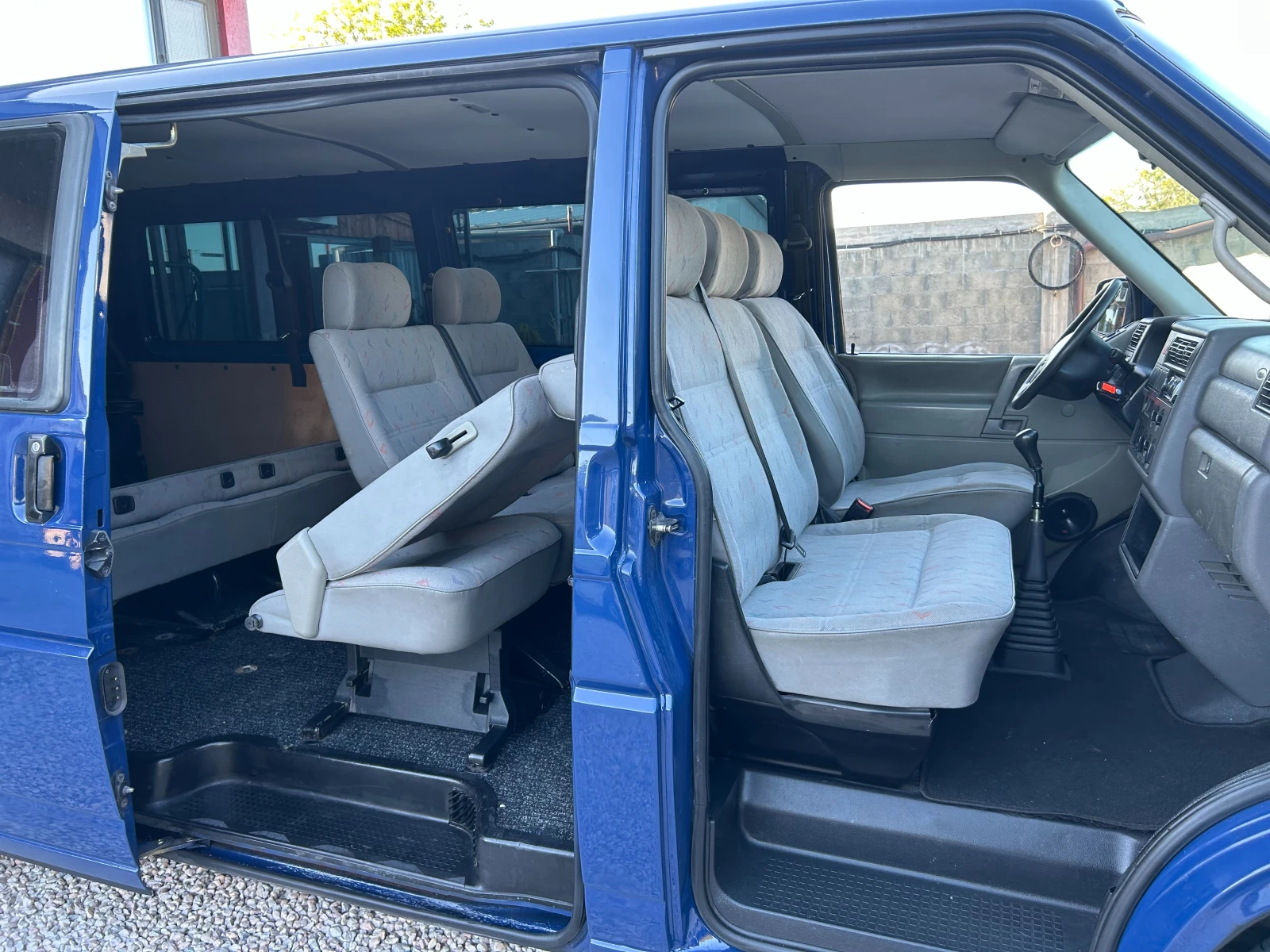VW T4 2.5 TDI 9 места - изображение 10
