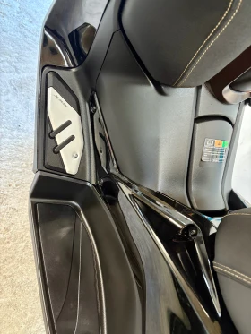 Yamaha X-max 300i ABS TCS TECHMAX 2024! | Mobile.bg    10