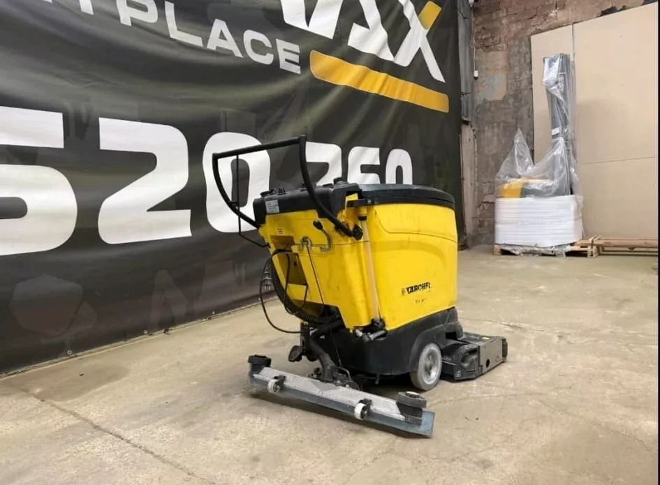 Други специализирани машини Друга Подопочистващ автомат Karcher BR 55/40 W 2008, снимка 4 - Индустриална техника - 55705462