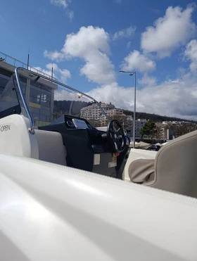 Моторна яхта Quicksilver 6.75 open , снимка 3