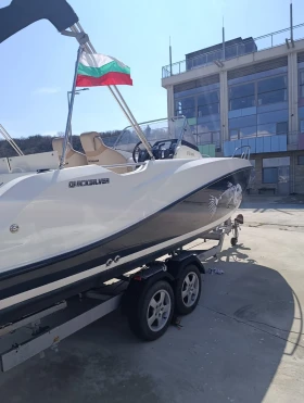 Моторна яхта Quicksilver 6.75 open , снимка 6