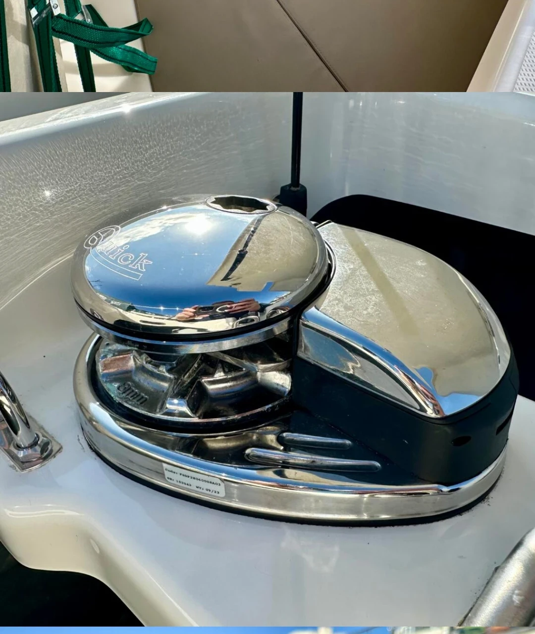 Моторна яхта Quicksilver 6.75 open , снимка 10 - Воден транспорт - 54172328