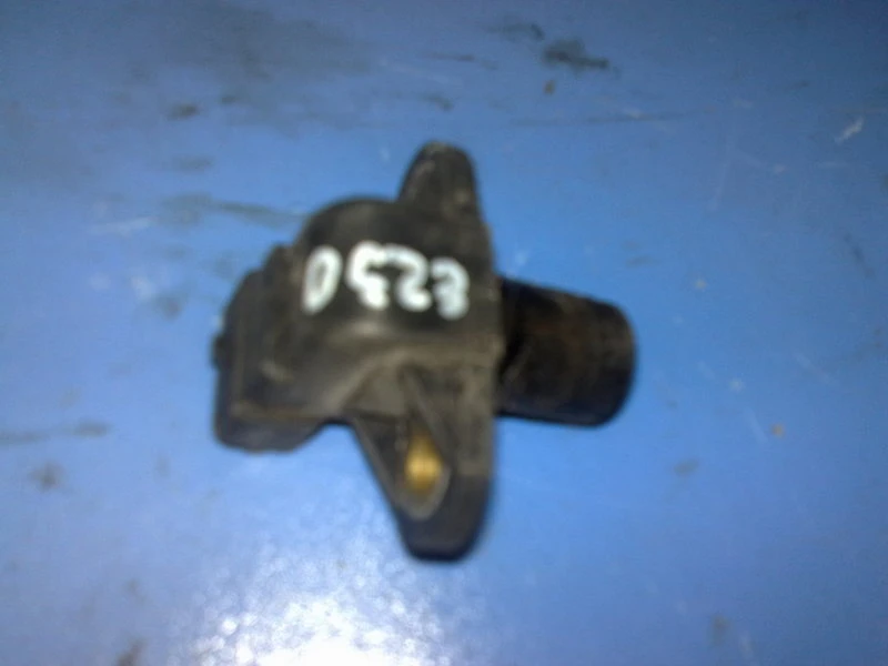 Датчик колянов вал за Мерцедес Е230 98г.