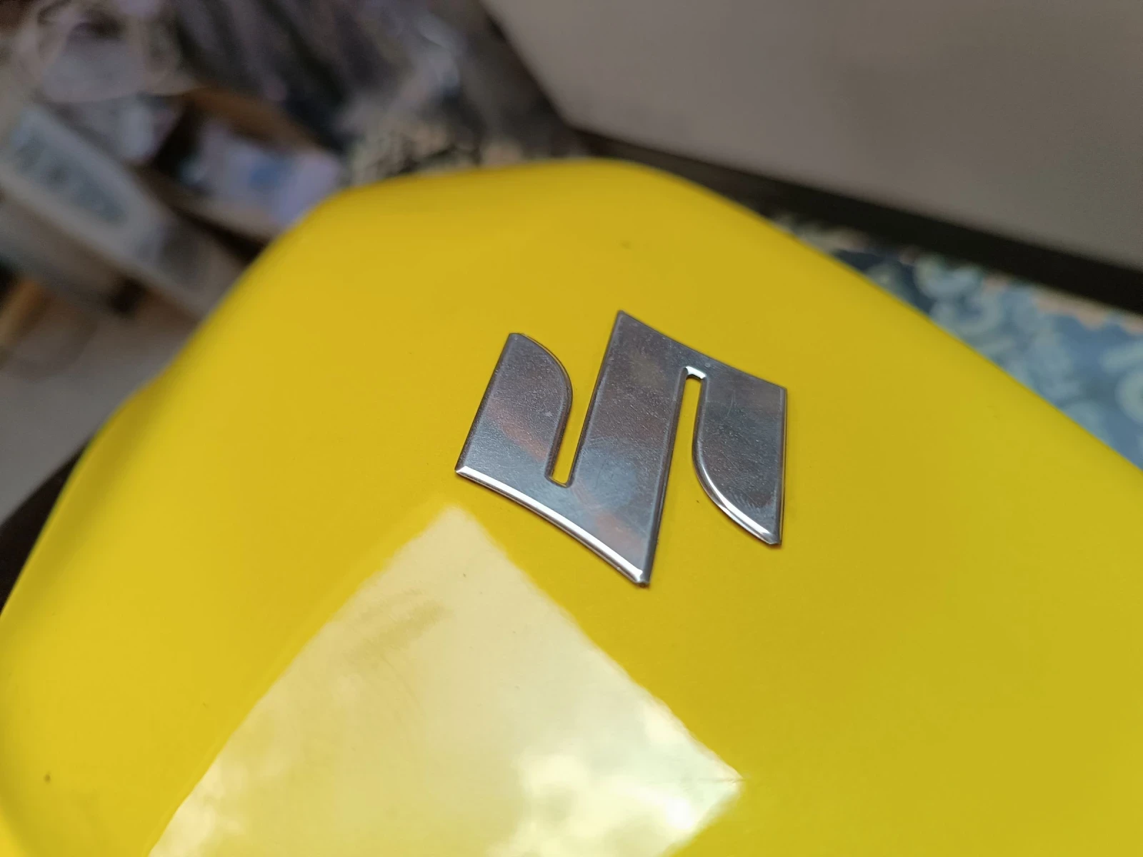 Резервоар за Suzuki gsxr k4 600, снимка 6 - Части - 53745240