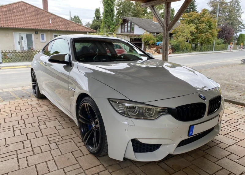 BMW M4, снимка 1 - Автомобили и джипове - 48419146