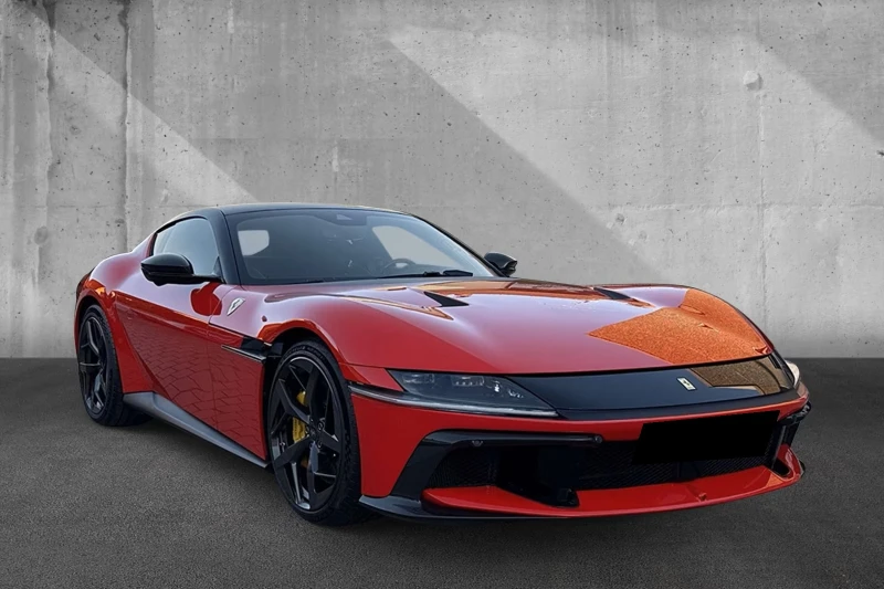 Ferrari 12 Cilindri spider Carbon