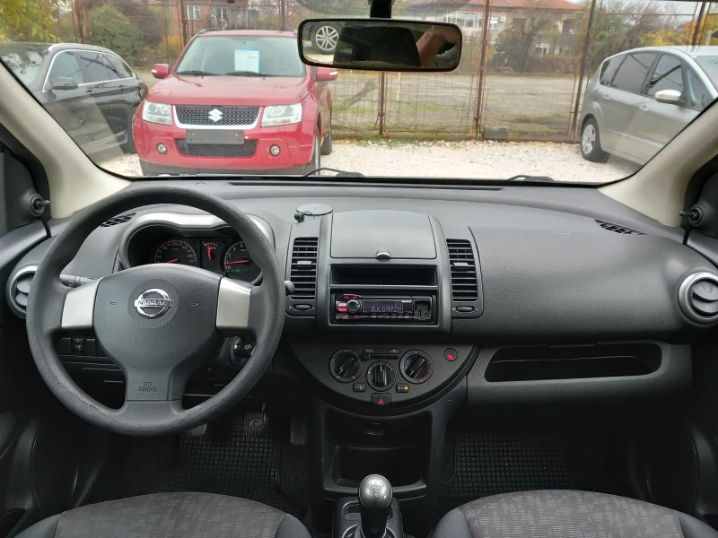 Nissan Note 1.4i клима 88кс, снимка 14 - Автомобили и джипове - 52344438