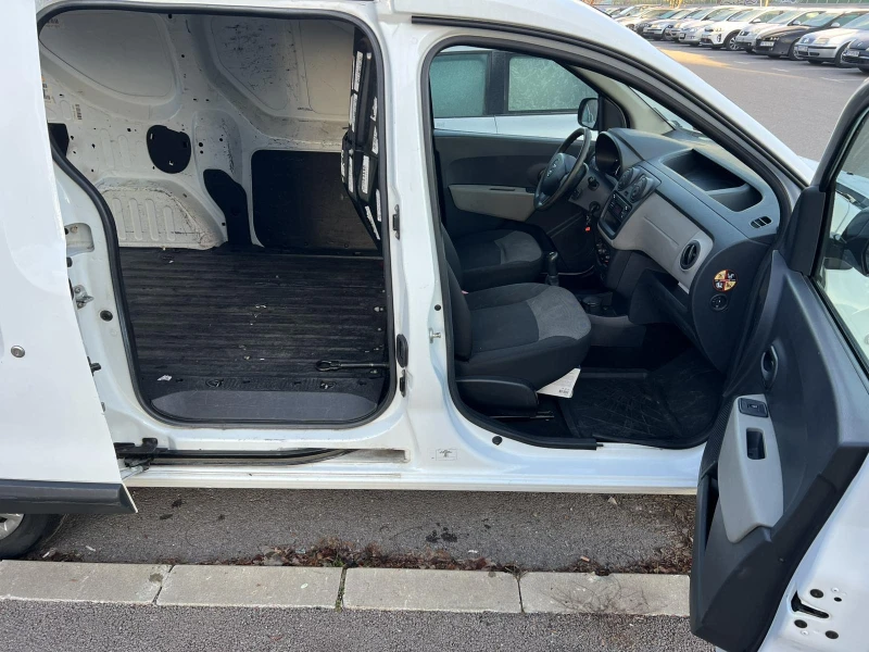 Dacia Dokker от Рено Дачия България, снимка 11 - Автомобили и джипове - 52828808