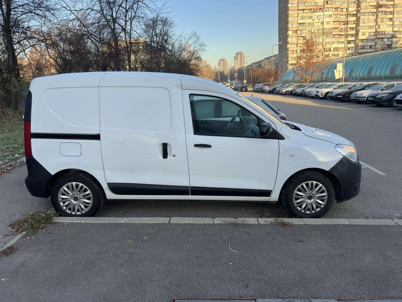 Dacia Dokker от Рено Дачия България, снимка 6 - Автомобили и джипове - 52828808