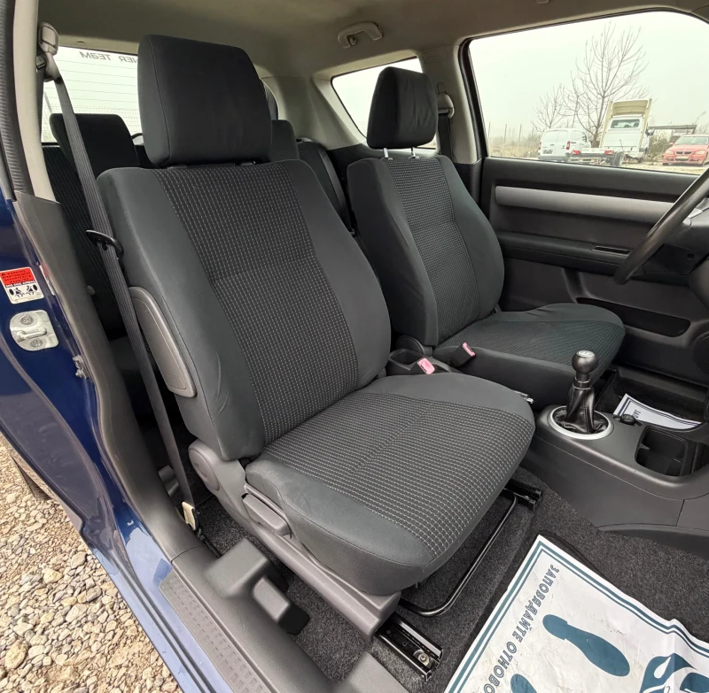 Suzuki Swift 1.3i 90к.с * Климатик* , снимка 12 - Автомобили и джипове - 53459269