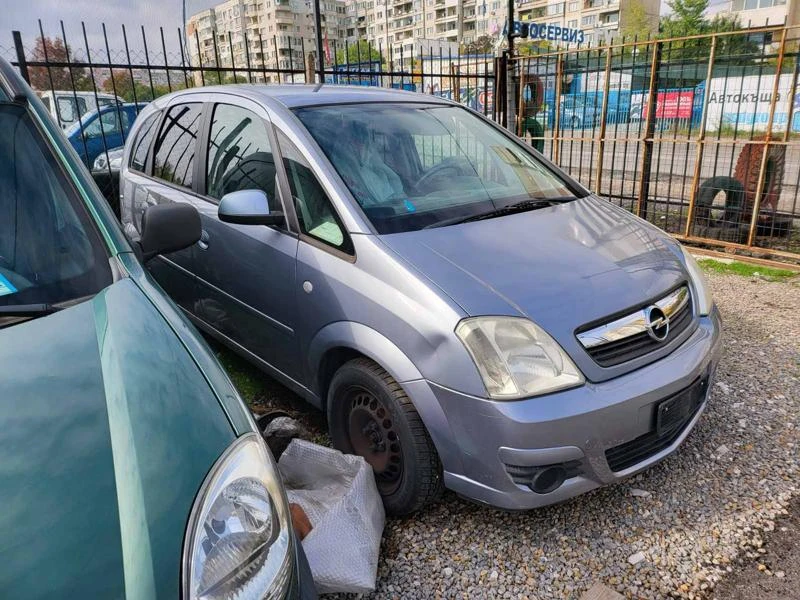 Opel Meriva 1.3mjet, снимка 2 - Автомобили и джипове - 47061130