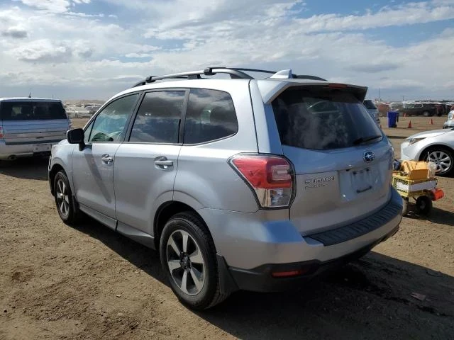 Subaru Forester, снимка 6 - Автомобили и джипове - 48758669